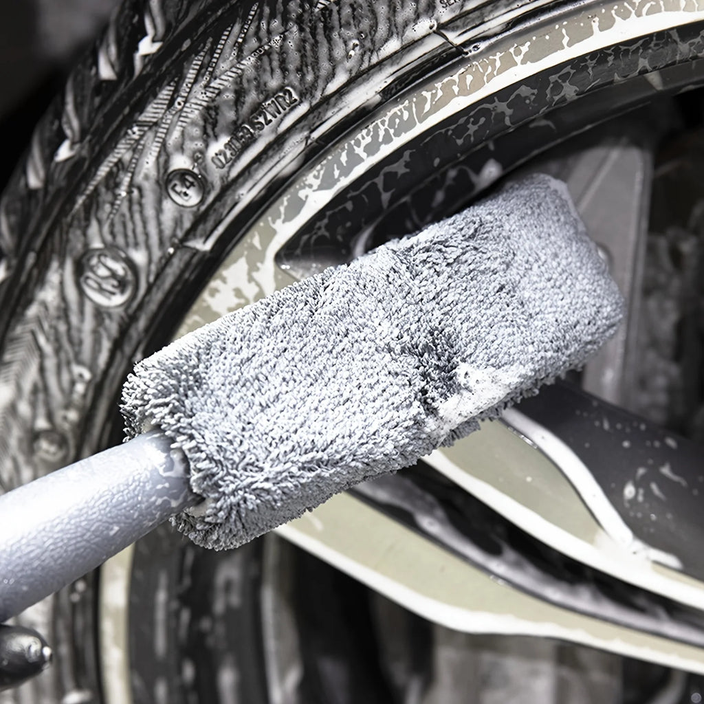 Microfiber Car Tire Brush - Effective Wheel Hub and Rim Cleaner - Perfect for Car Maintenance, Detailing, and Cleaning Supplies