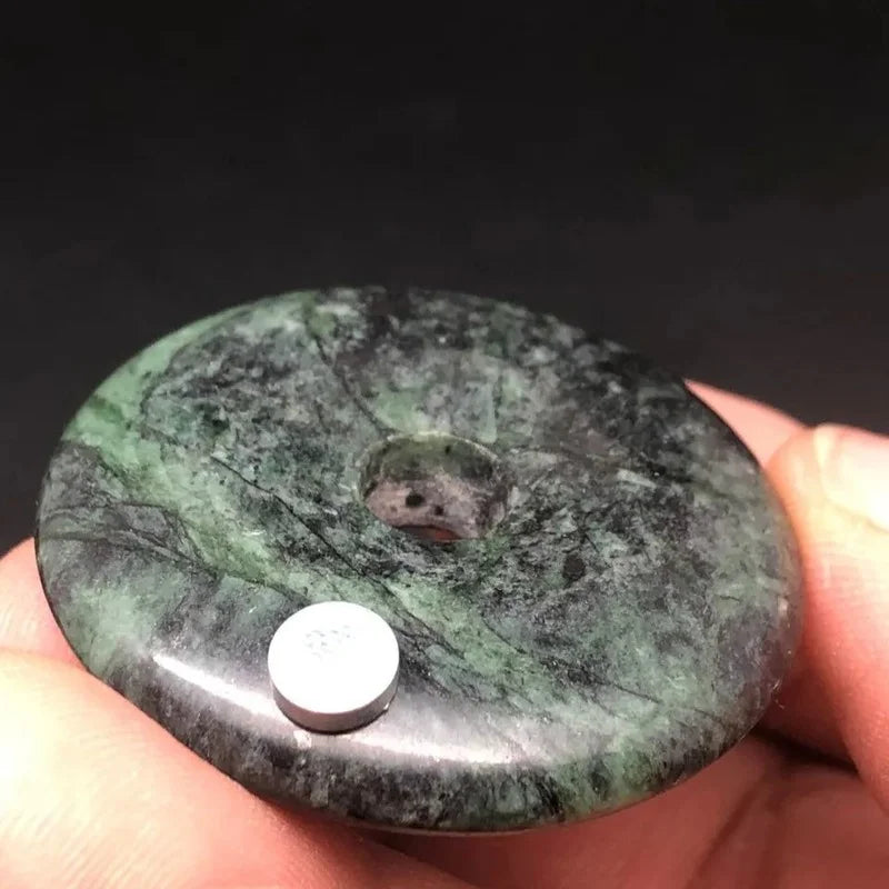 Natural Jade, Hidden Jade, Medicine, King Stone, Safe Buckle, Nostalgic Pendant, Men's and Women's National Style Pendant